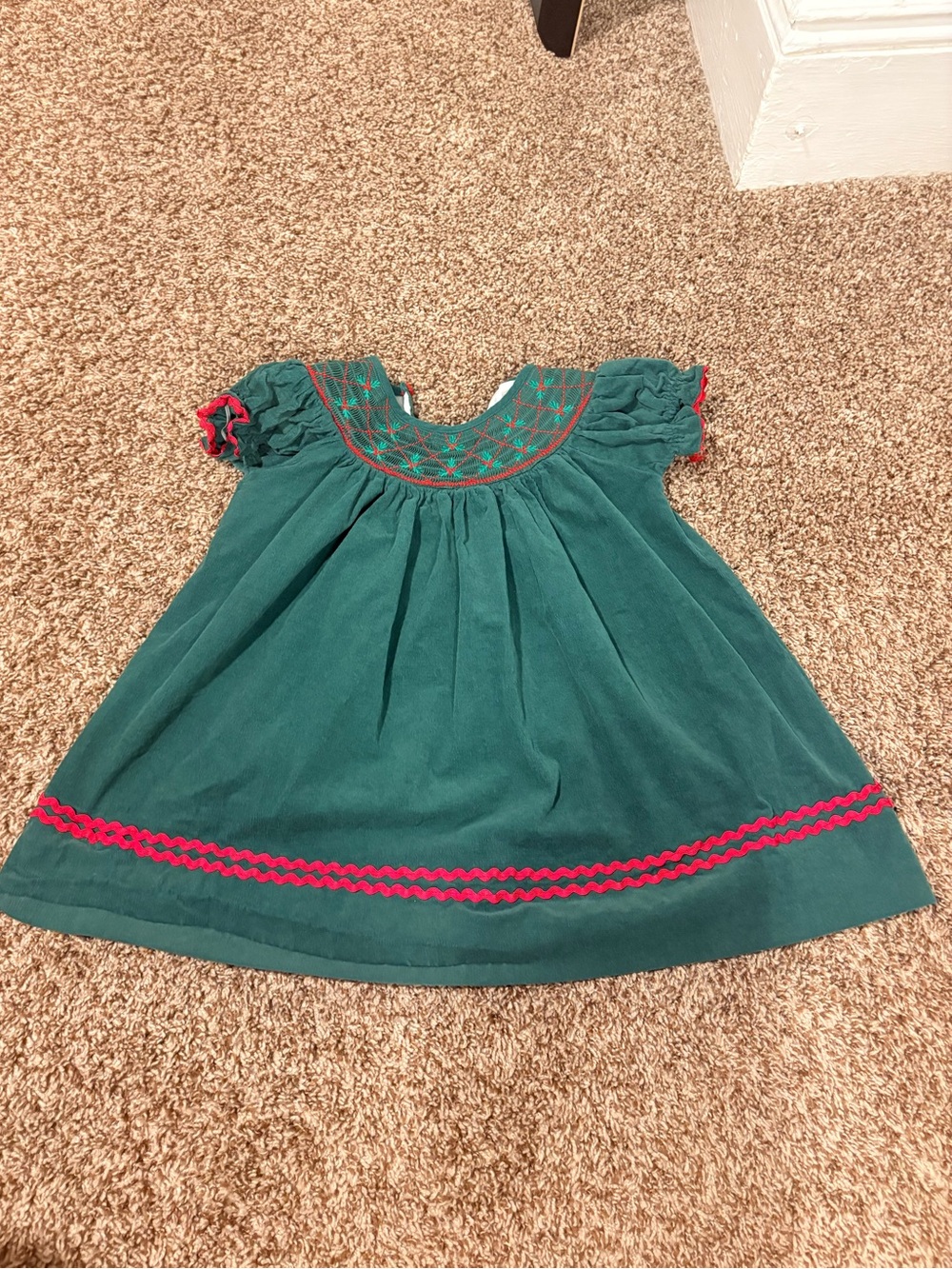 Classic Green Girls' Smocked Dress with Red Trim